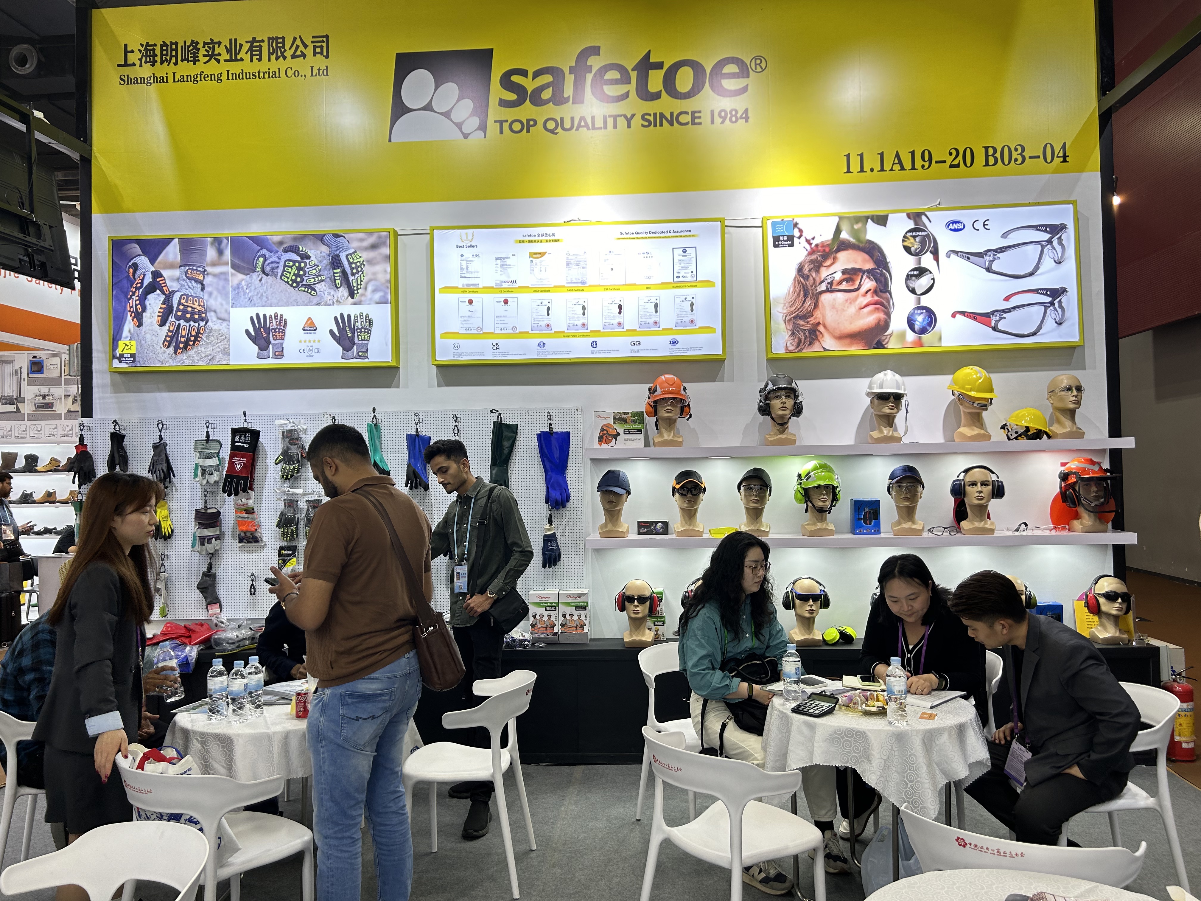 FDF75082A66A173C13F388851E27CDEB FDF75082A66A173C13F388851E27CDEB